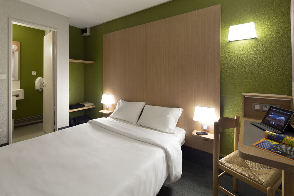 B&B Hotel Morlaix Saint-Martin-des-Champs  Exterior photo
