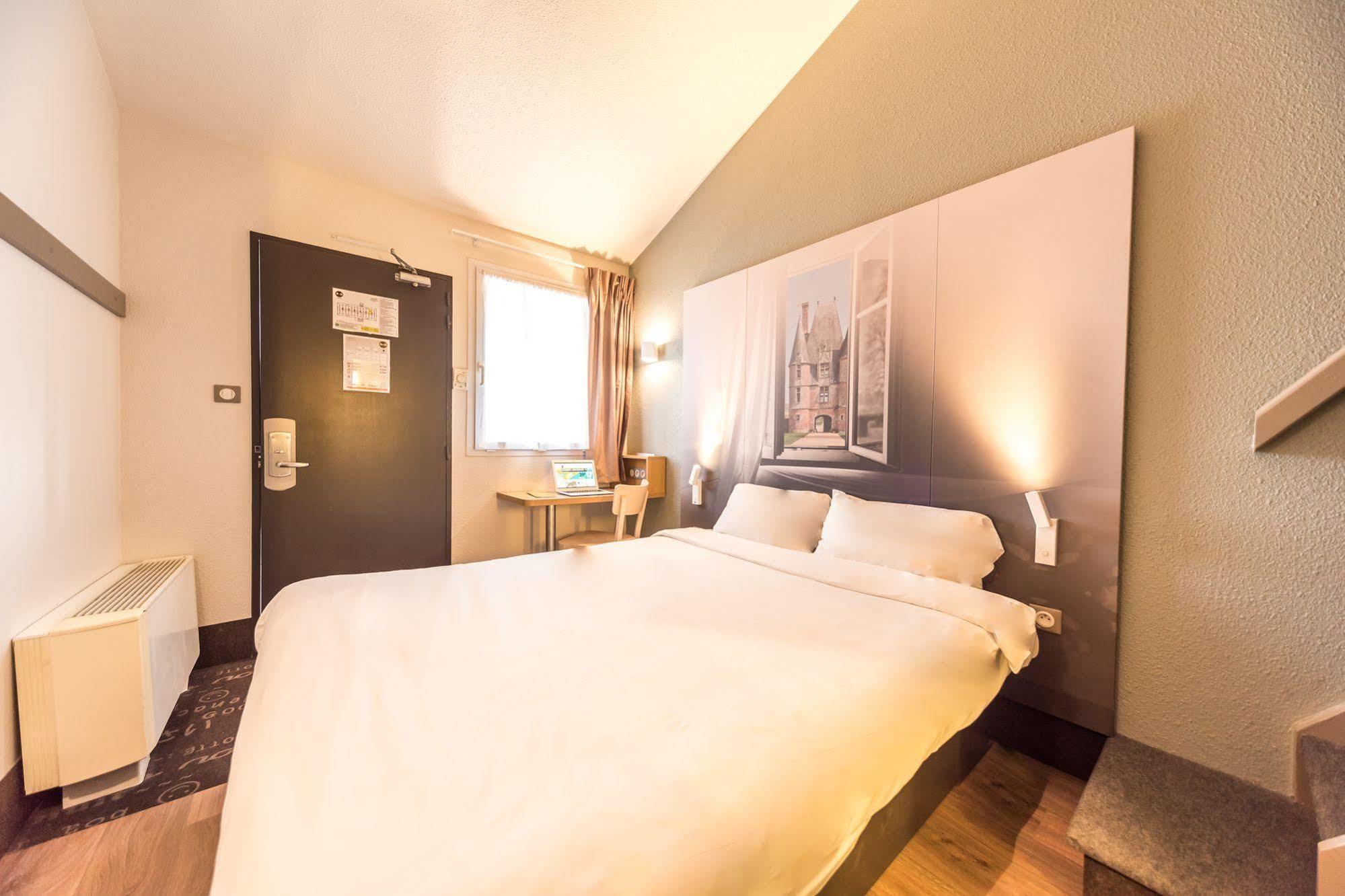 B&B Hotel Morlaix Saint-Martin-des-Champs  Exterior photo